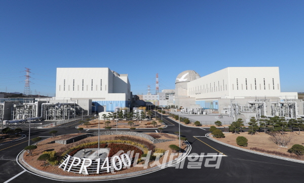 사진은 UAE에 수출한 원전과 같은 APR1400 노형인 한국수력원자력 신고리원전 3·4호기